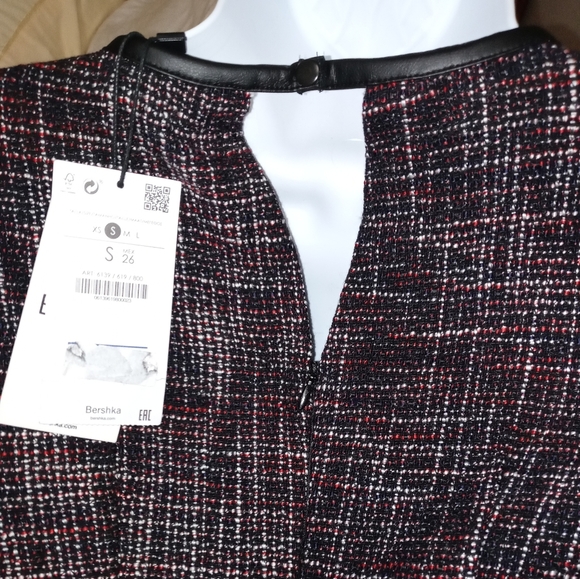 BERSHKA TWEED ROMPER DRESS HALF SLEEVE ROUND NECK SMALL - Picture 5 of 14